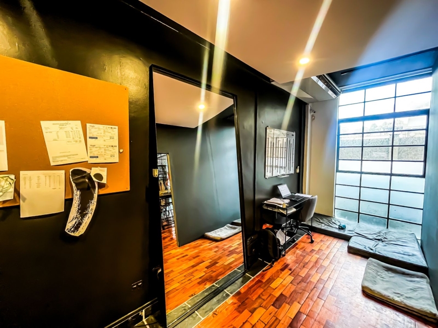 0 Bedroom Property for Sale in Gardens Western Cape